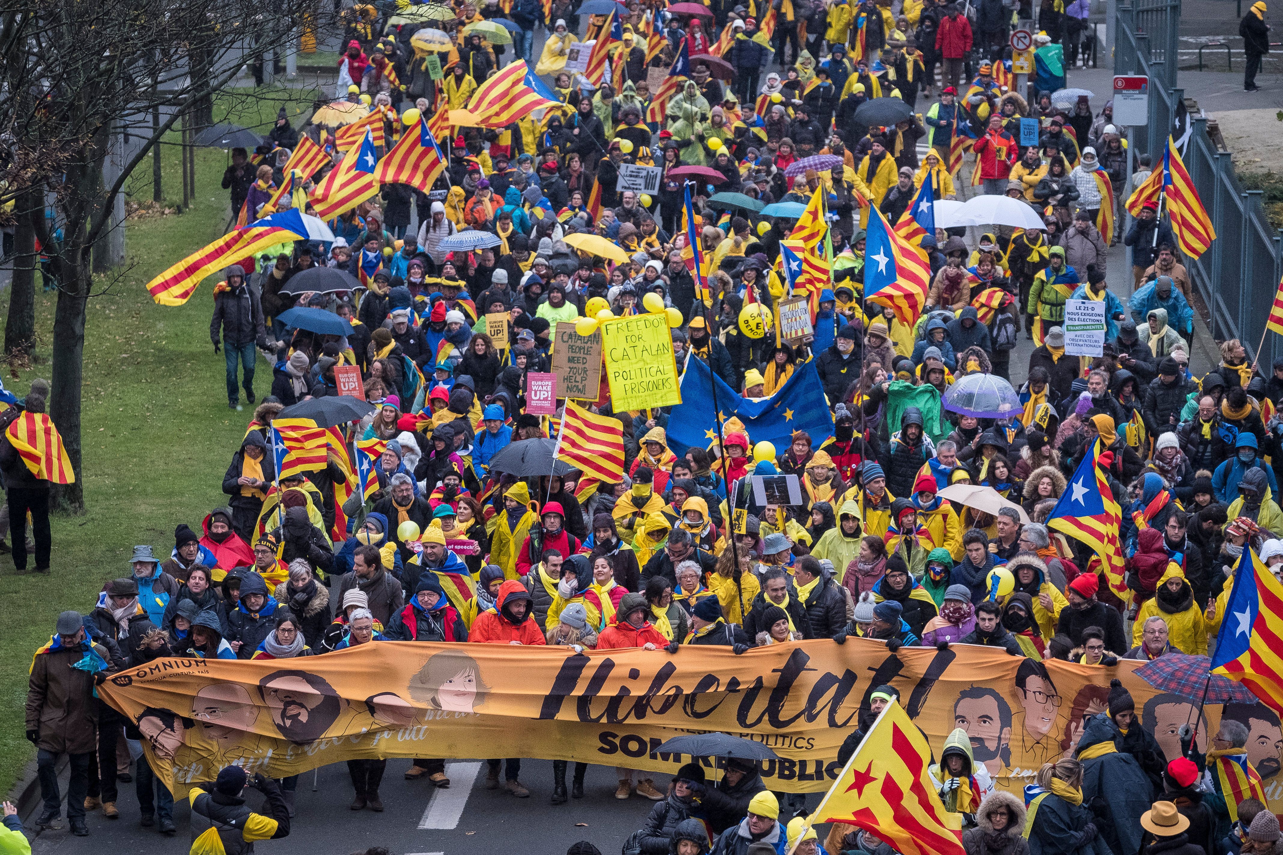 Los empresarios se muestran preocupados por la situación política catalana que ha llegado también en Europa. | Jordi Borràs