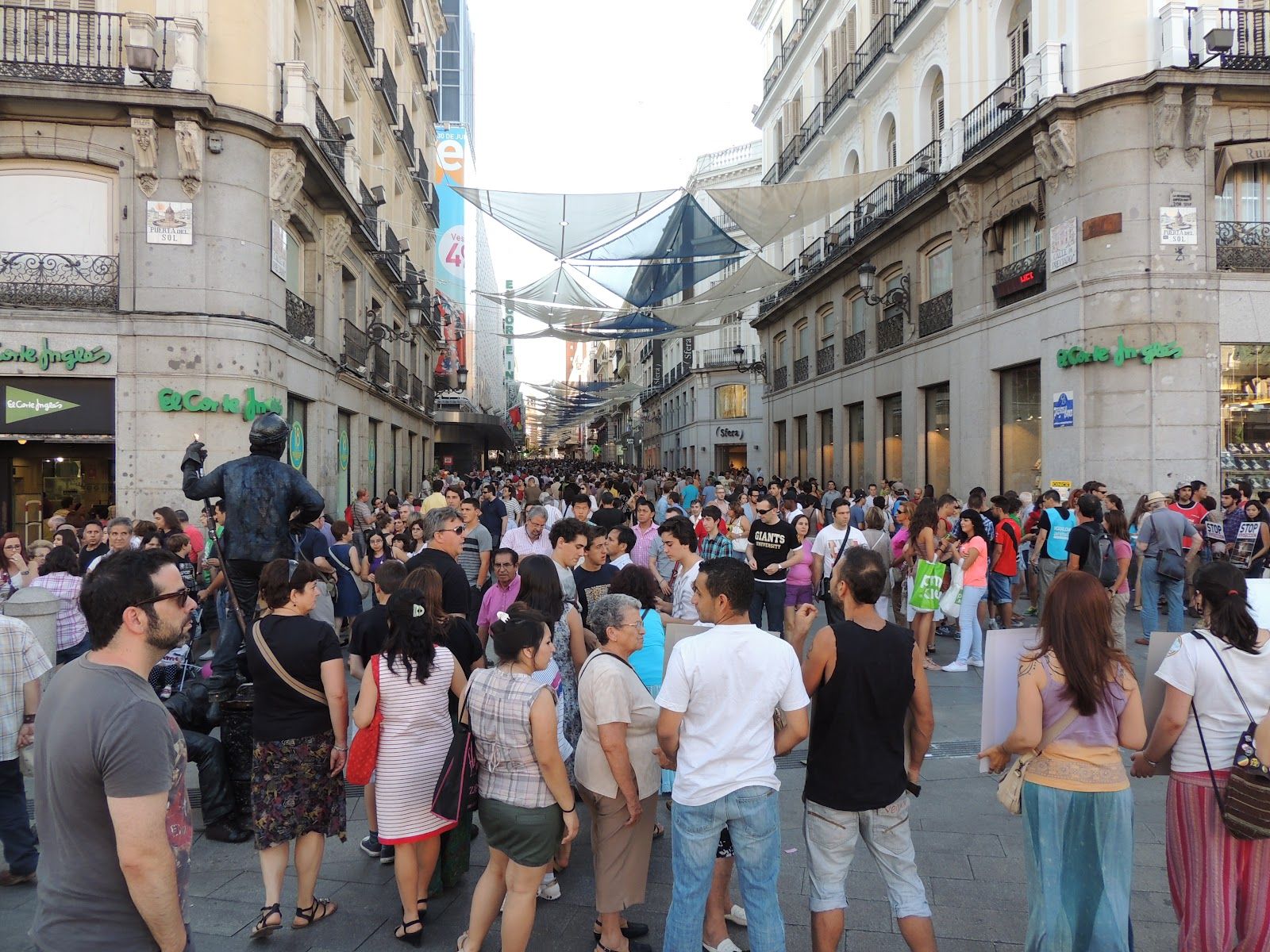 El carrer de Preciados a Madrid