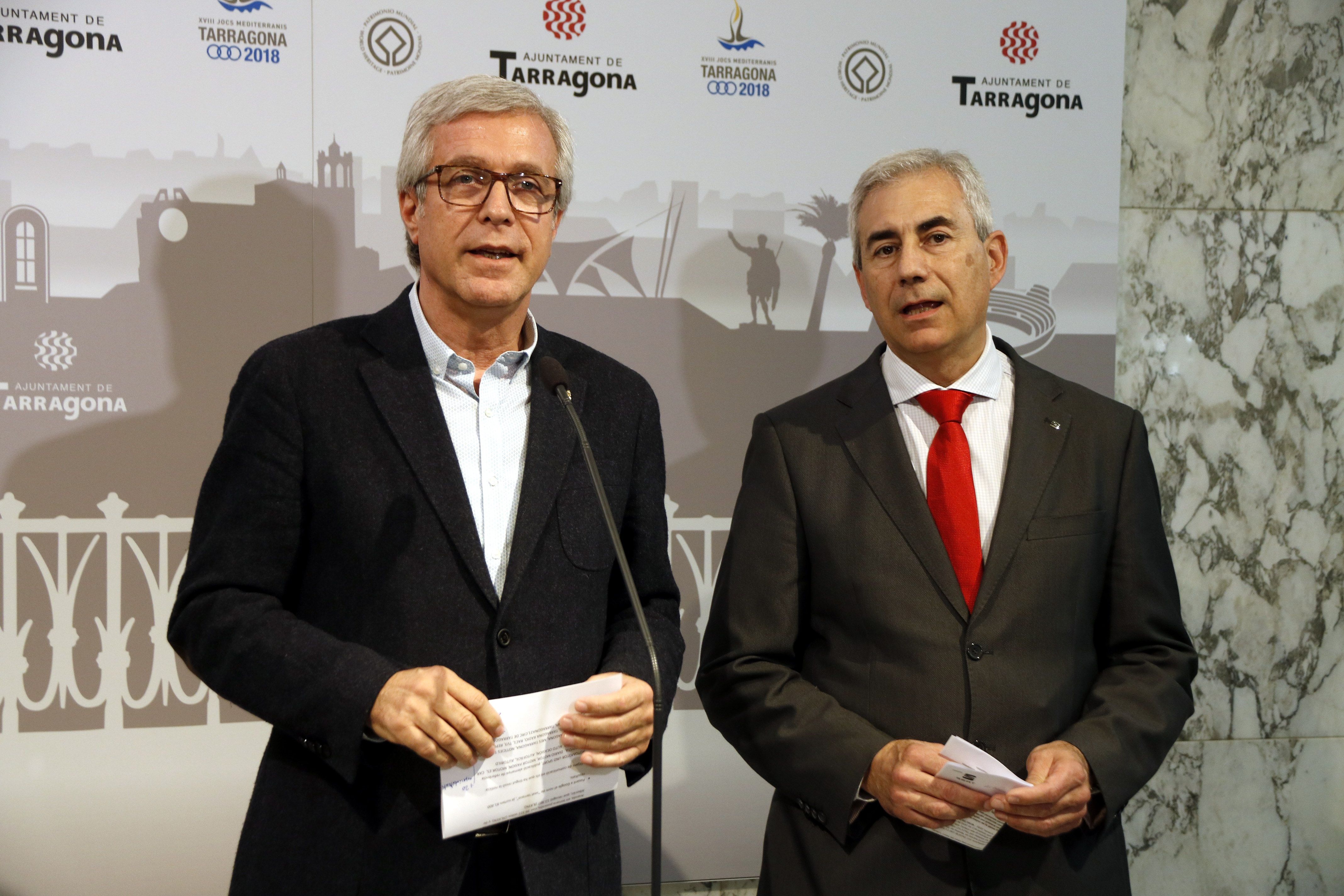 L'alcalde de Tarragona I el gerent de l'empresa comercialitzadora de Seat a Tarragona| R. Segura (ACN)