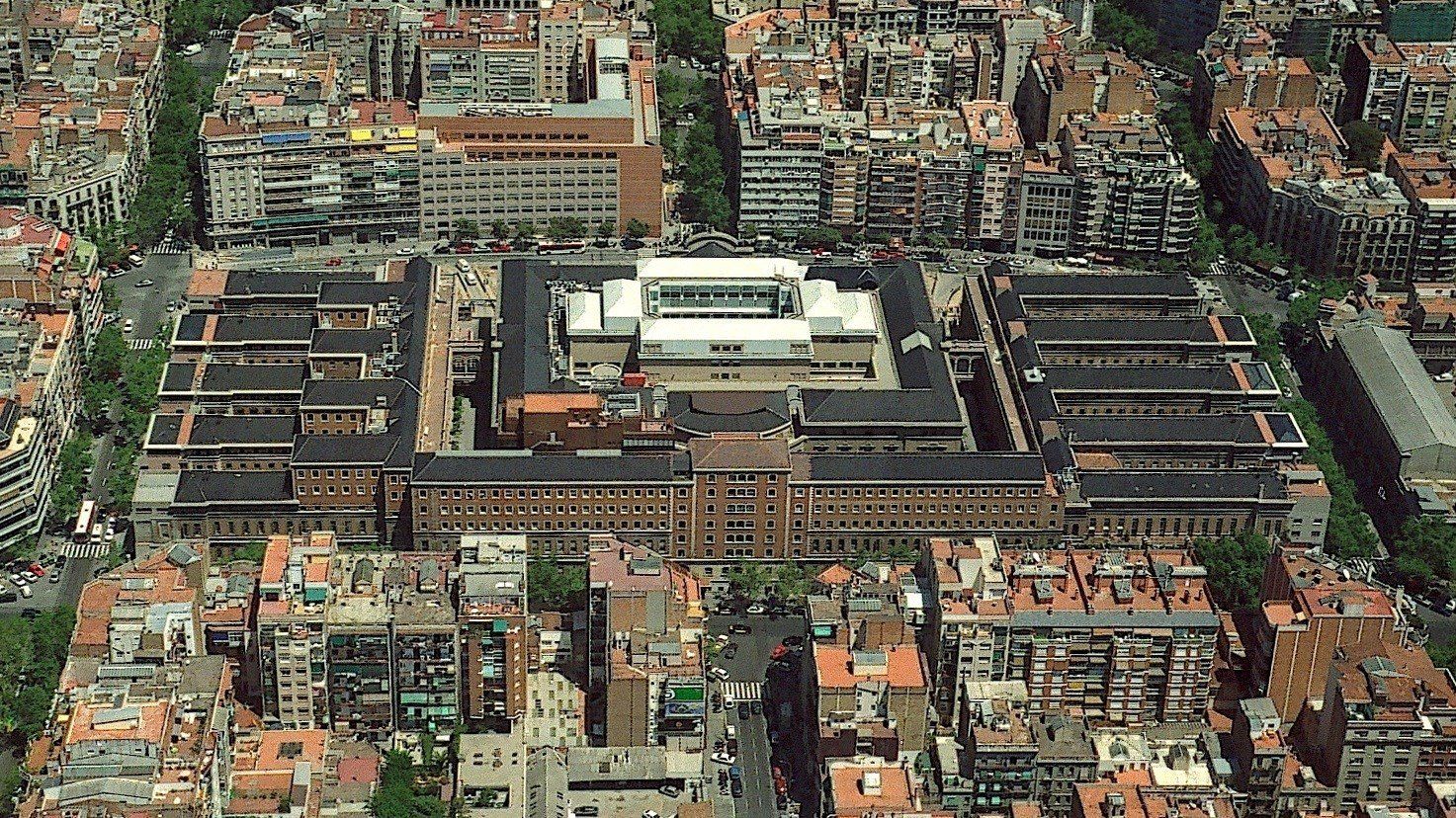 Vista aèria de l'Hospital Clínic de Barcelona 