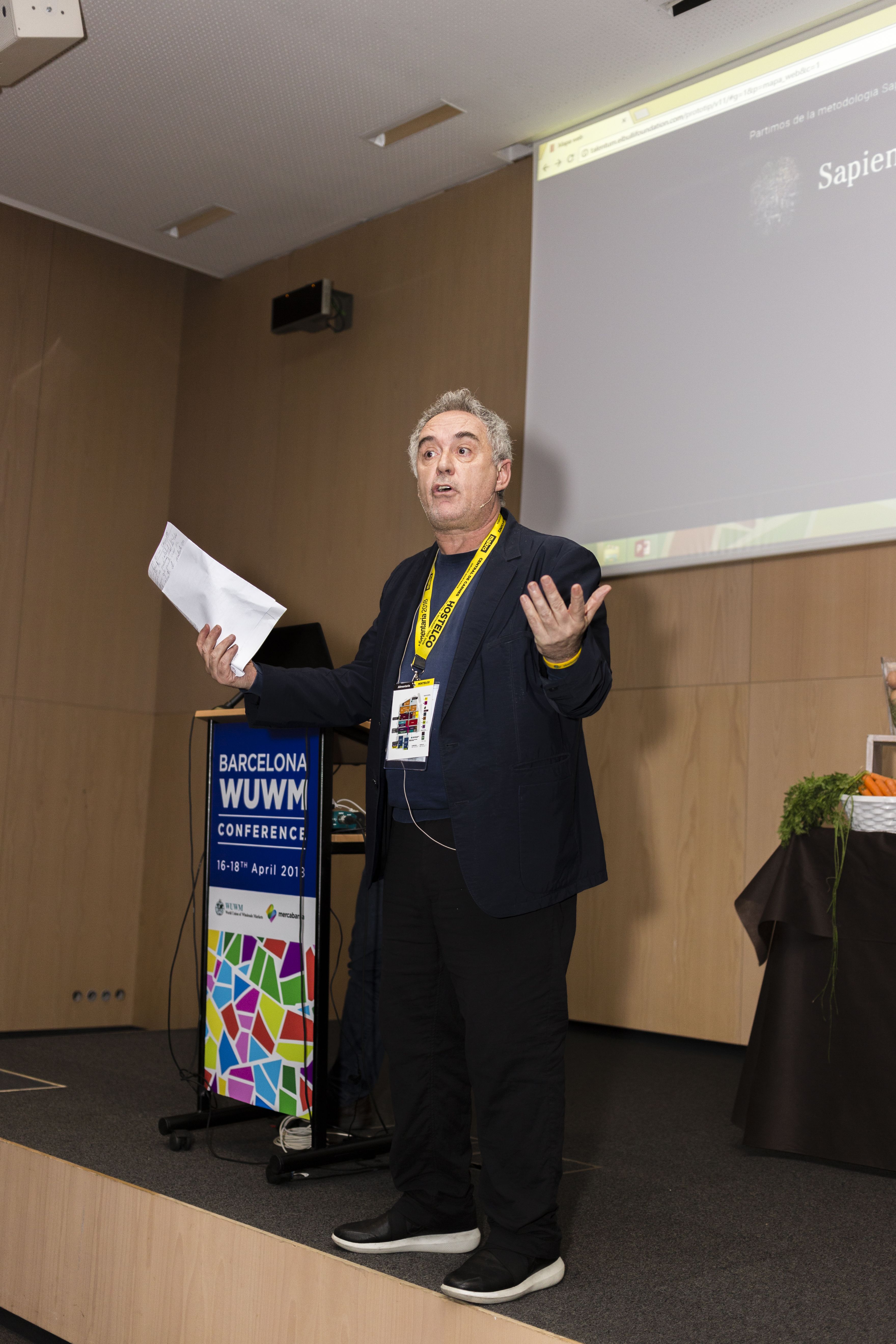 Ferran Adrià, durant la seva conferència al Congrés Mundial de Mercats | Rubén Cruz