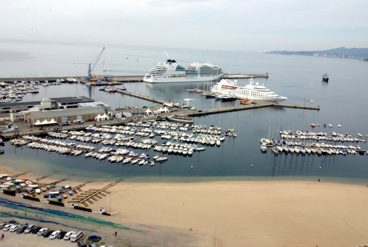 Els vaixells de luxe que han arribat al port de Palamós | ACN