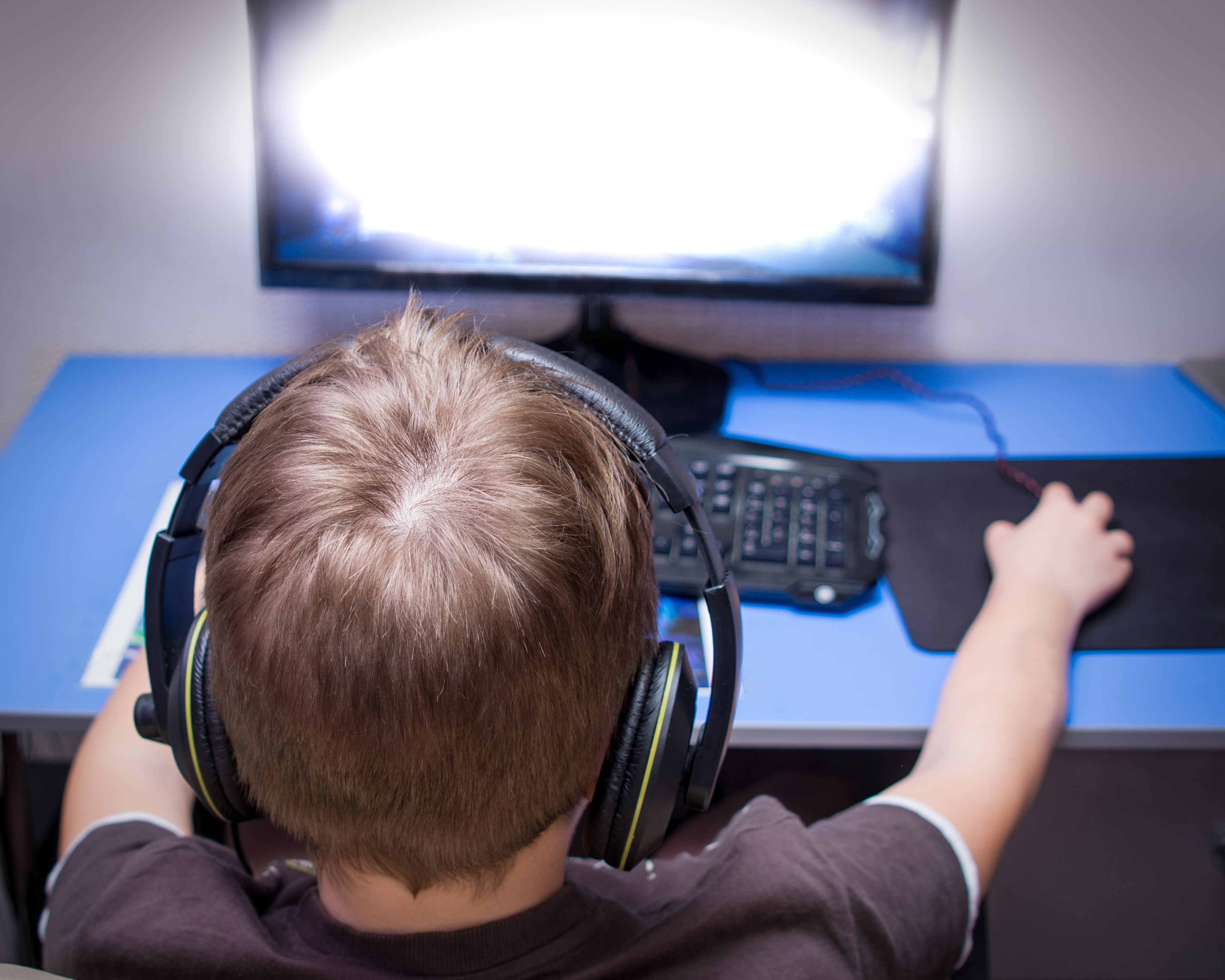 Los videojuegos pueden ser una gran ayuda por los niños con parálisis cerebral | iStock