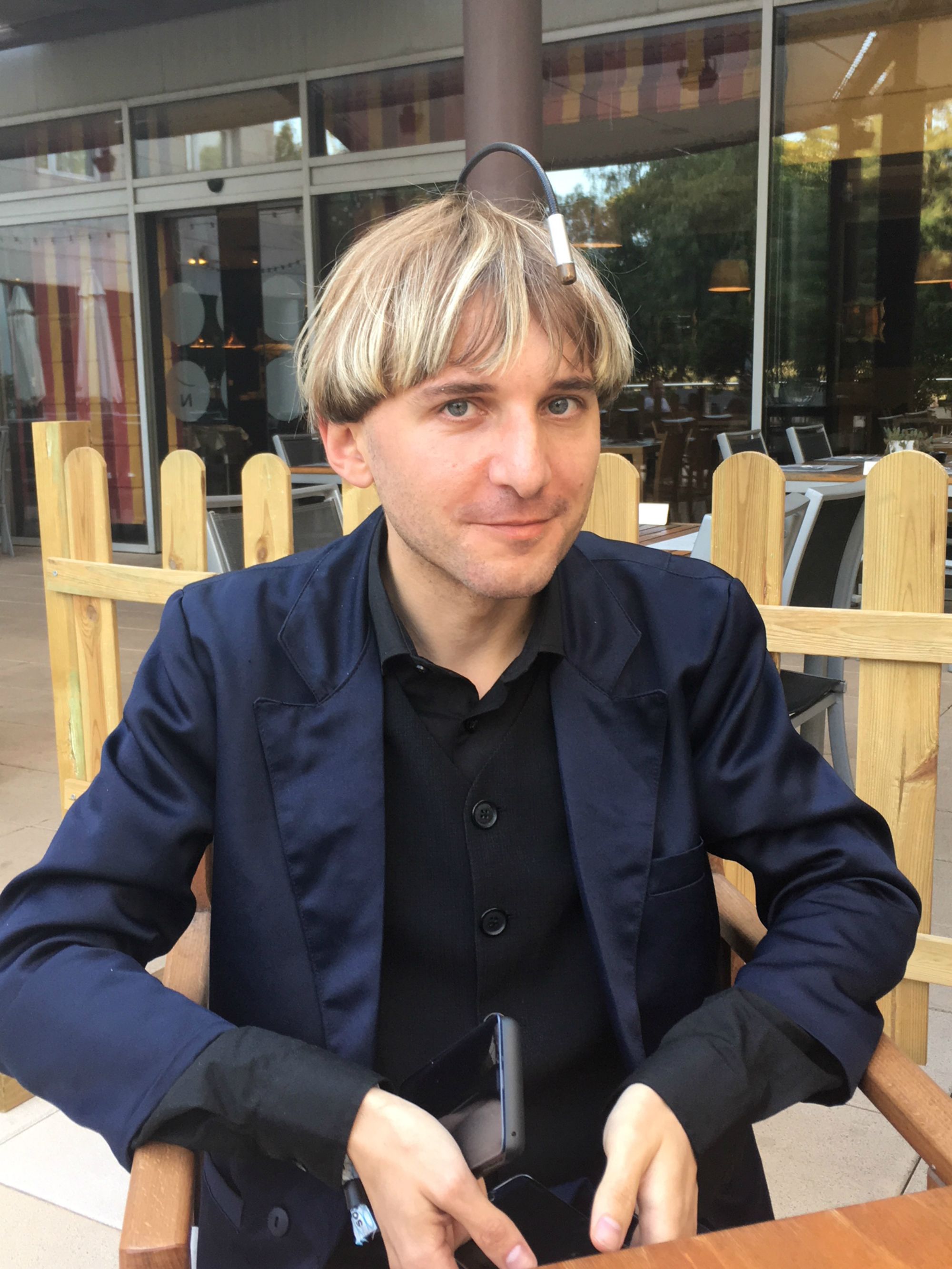 Neil Harbisson és el creador de la Cyborg Foundation i de la Transpecies Society. | VC