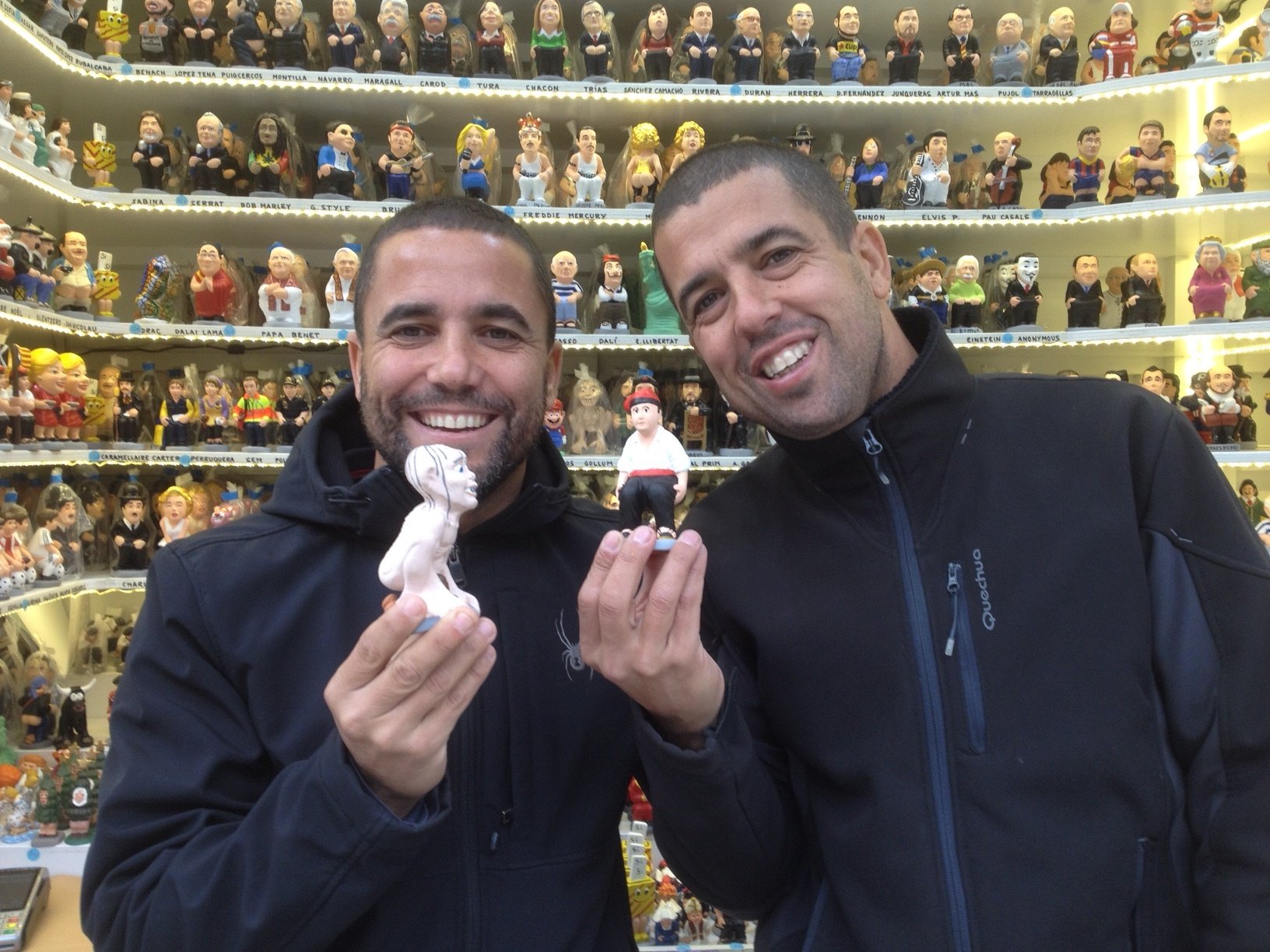 Els germans Alós a la parada d'elcaganer.com de la Fira de Santa Llúcia de Barcelona