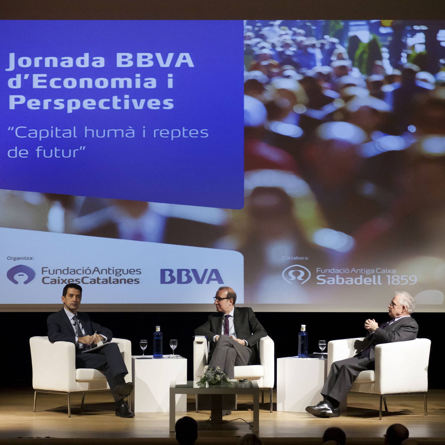 Rafael Doménech, Antoni Bassas i Antonio Argandoña en la jornada del BBVA