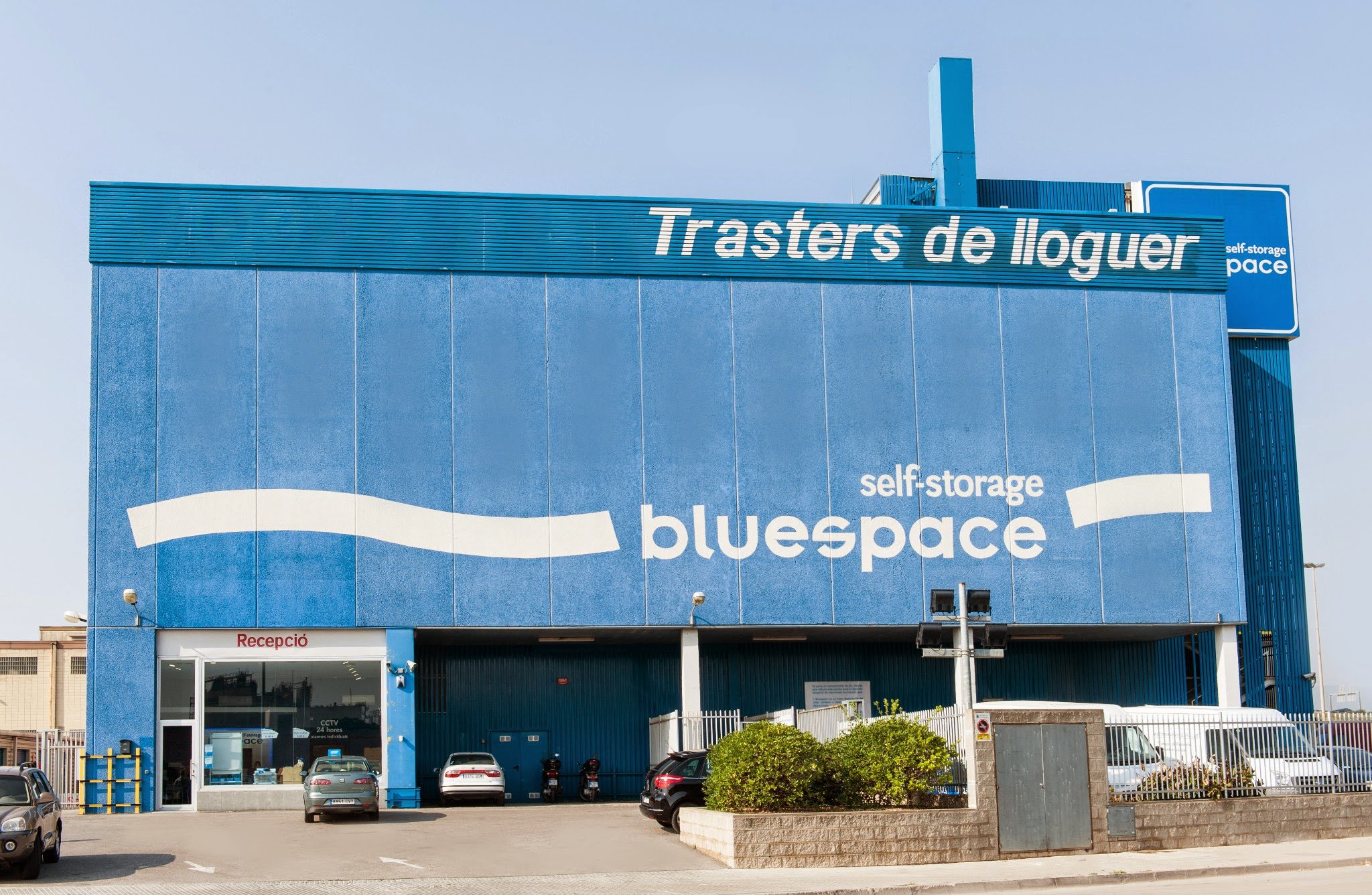 Un dels centres de trasters de Bluespace