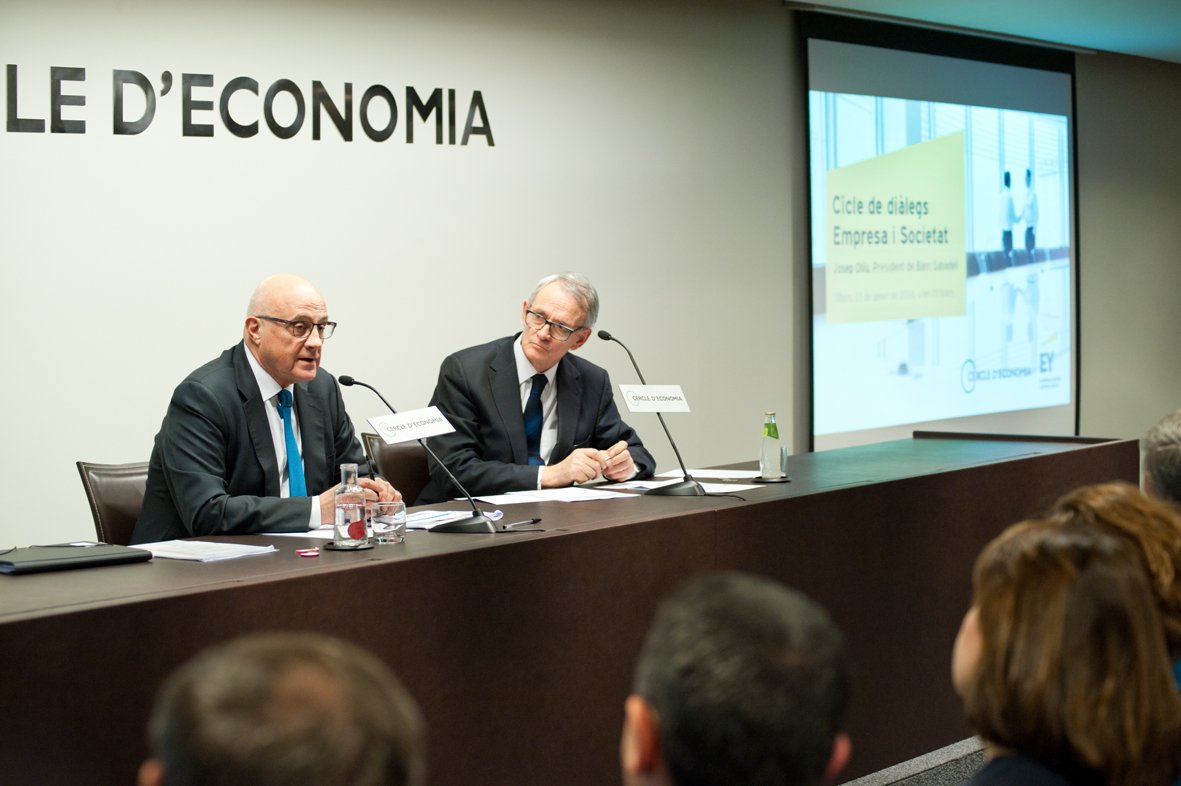 Josep Oliu i Antón Costas han protagonitzat una distesa xerrada al Cercle d'Economia